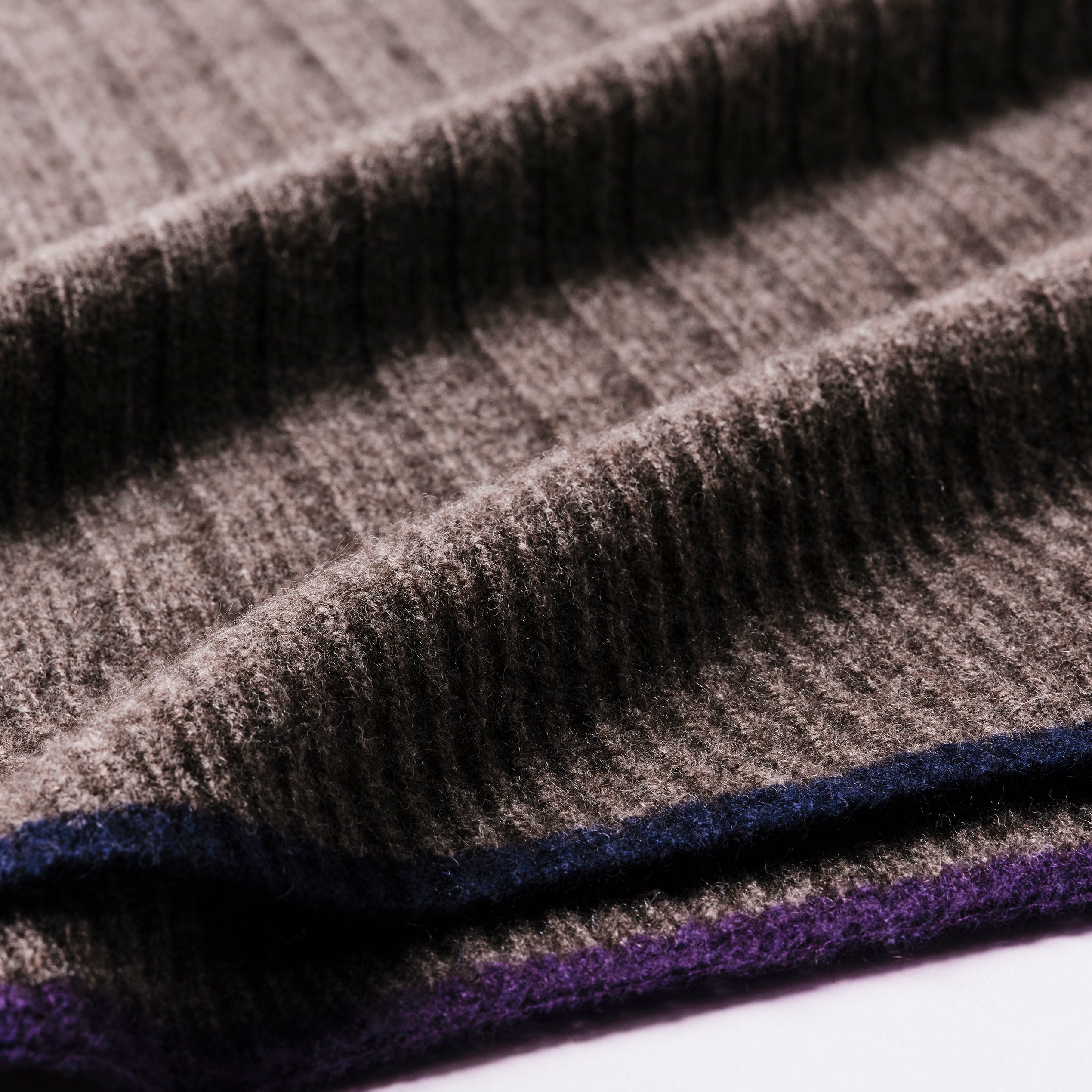 Cashmere Stole “Helsinki” - Dark Brown × Navy × Purple