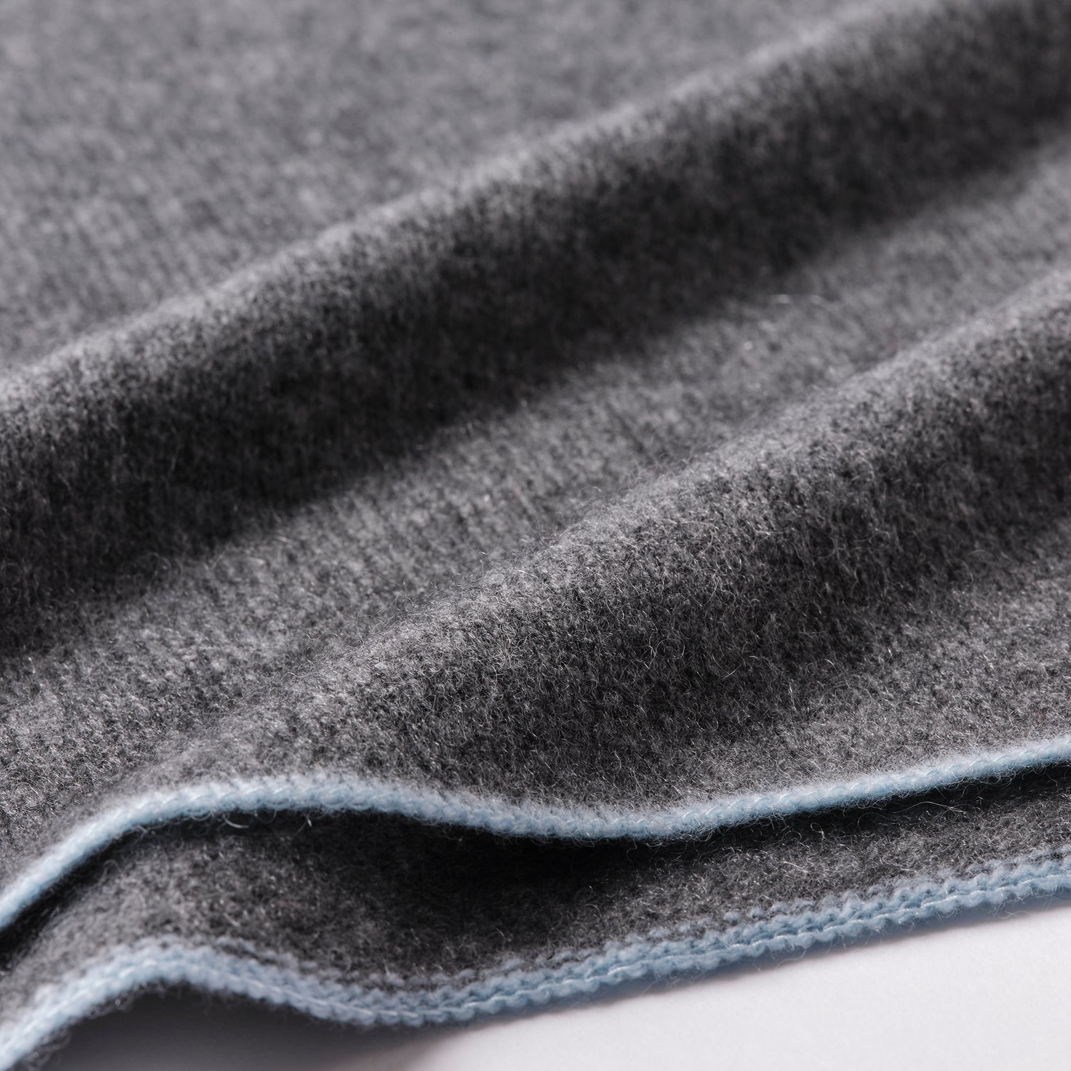 Cashmere Scarf  “Berlin” - Grey × Light Blue