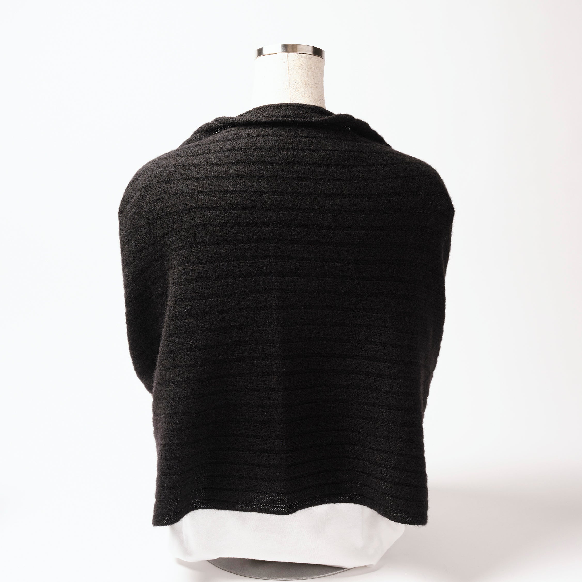 Cashmere Stole  “Helsinki” - Black
